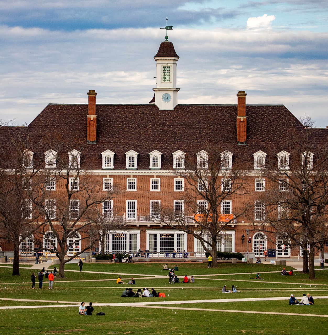 urbana-champaign-is-one-of-the-best-college-towns-in-america-university-of-illinois-alumni